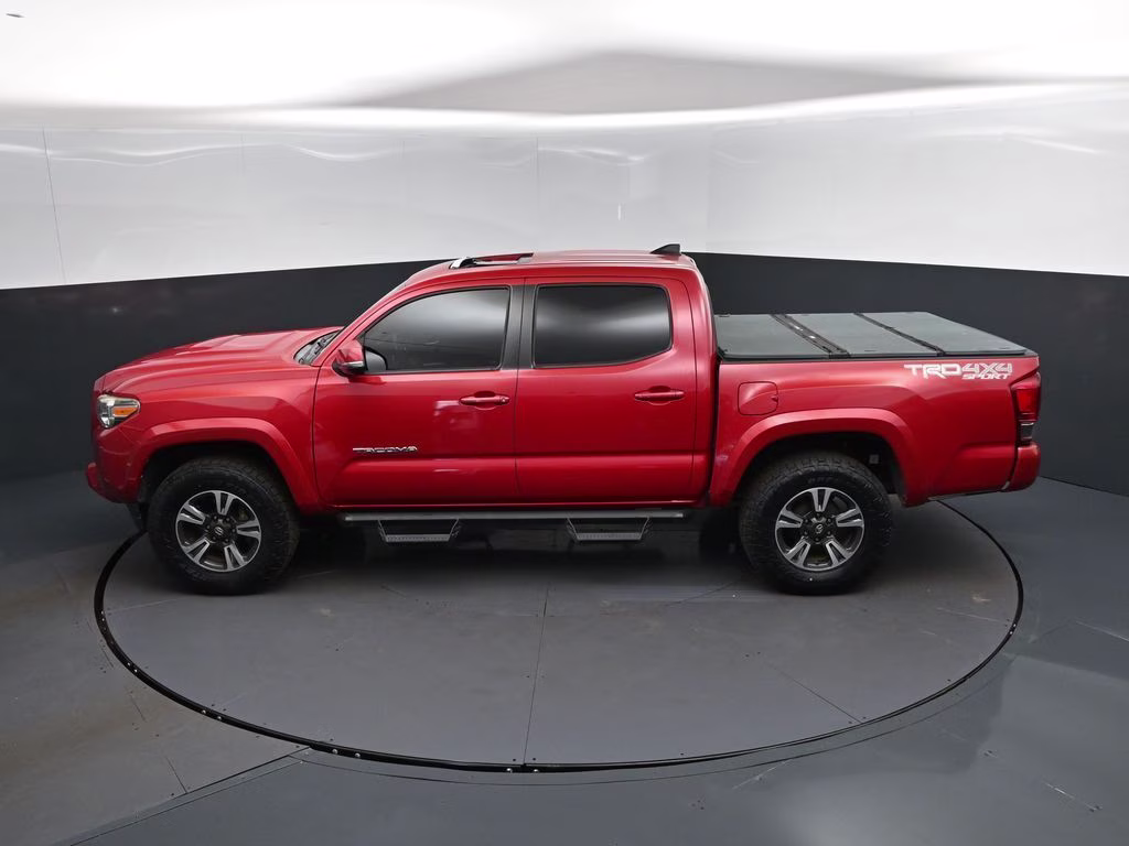 2017 Barcelona Red Metallic Toyota Tacoma TRD Sport 4X4 Truck