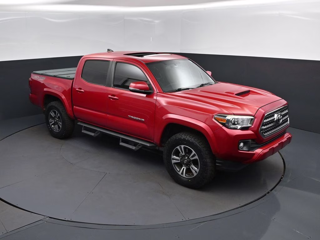 2017 Barcelona Red Metallic Toyota Tacoma TRD Sport 4X4 Truck