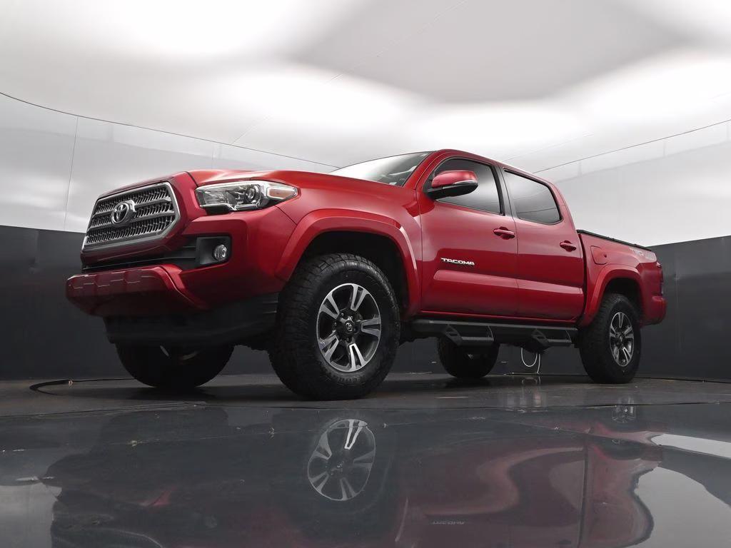 2017 Barcelona Red Metallic Toyota Tacoma TRD Sport 4X4 Truck