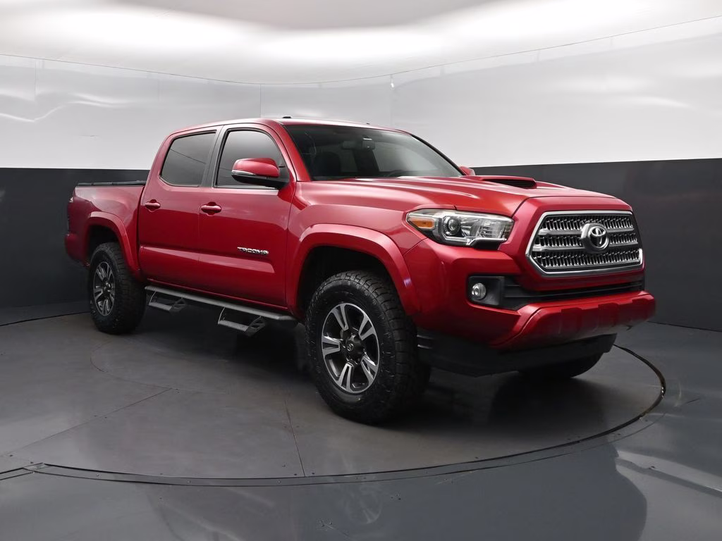 2017 Barcelona Red Metallic Toyota Tacoma TRD Sport 4X4 Truck