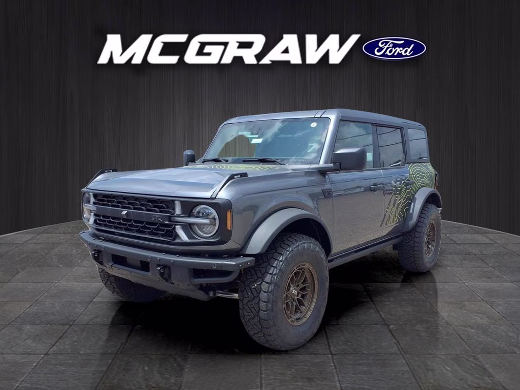 2026 Carbonized Gray Metallic Ford Bronco Badlands 4X4 SUV