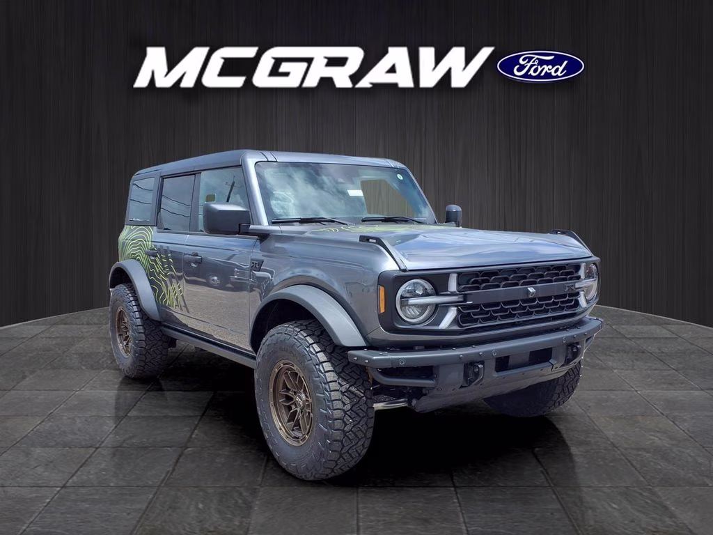 2026 Carbonized Gray Metallic Ford Bronco Badlands 4X4 SUV