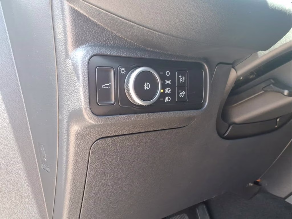2026 Space White Metallic Ford Explorer ST 4X4 SUV