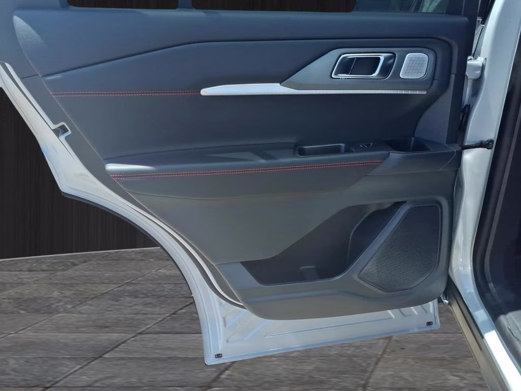 2026 Space White Metallic Ford Explorer ST 4X4 SUV