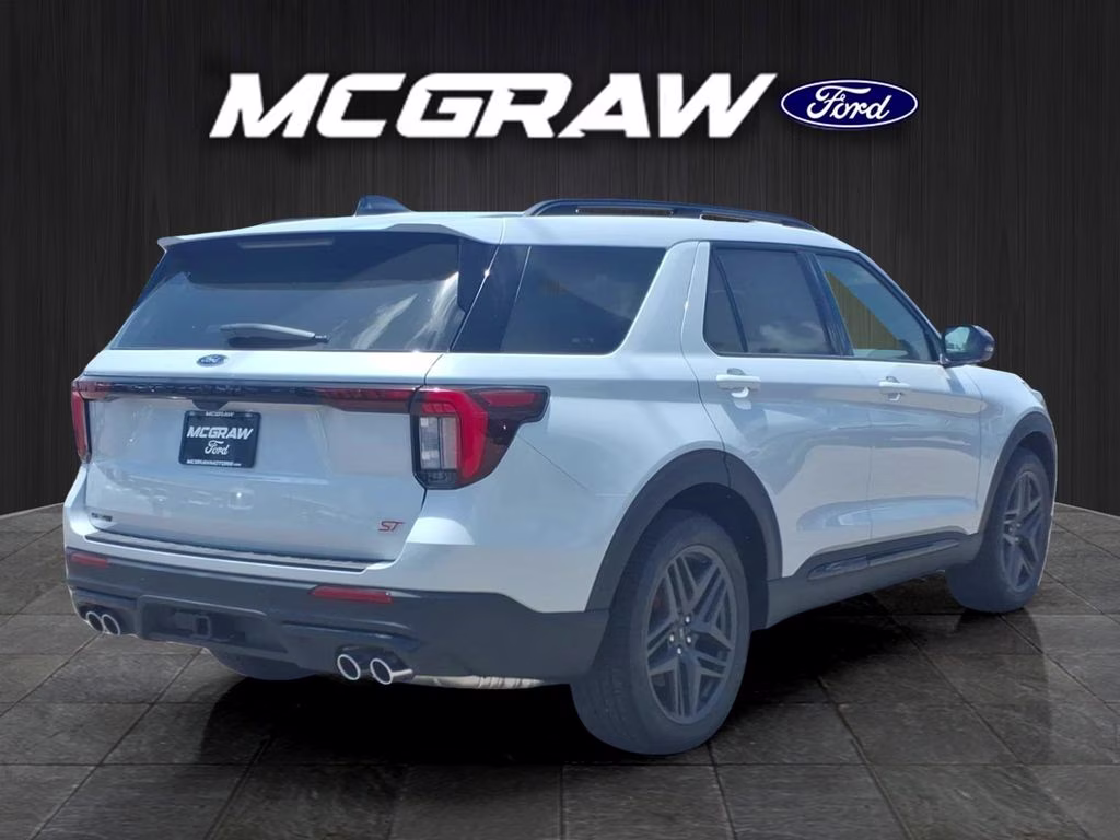 2026 Space White Metallic Ford Explorer ST 4X4 SUV