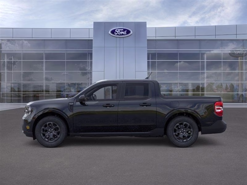 2026 Shadow Black Ford Maverick XLT AWD Truck
