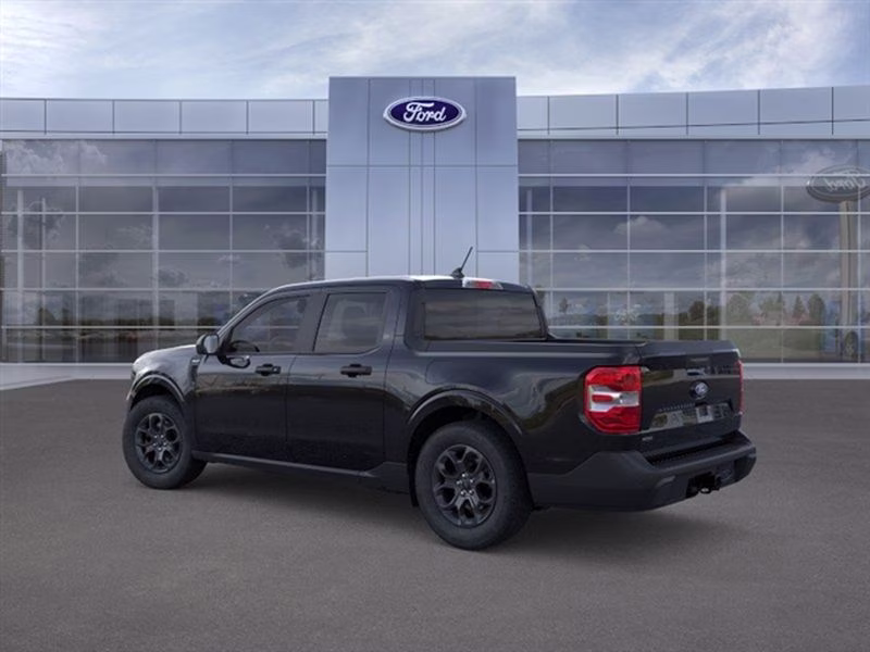 2026 Shadow Black Ford Maverick XLT AWD Truck