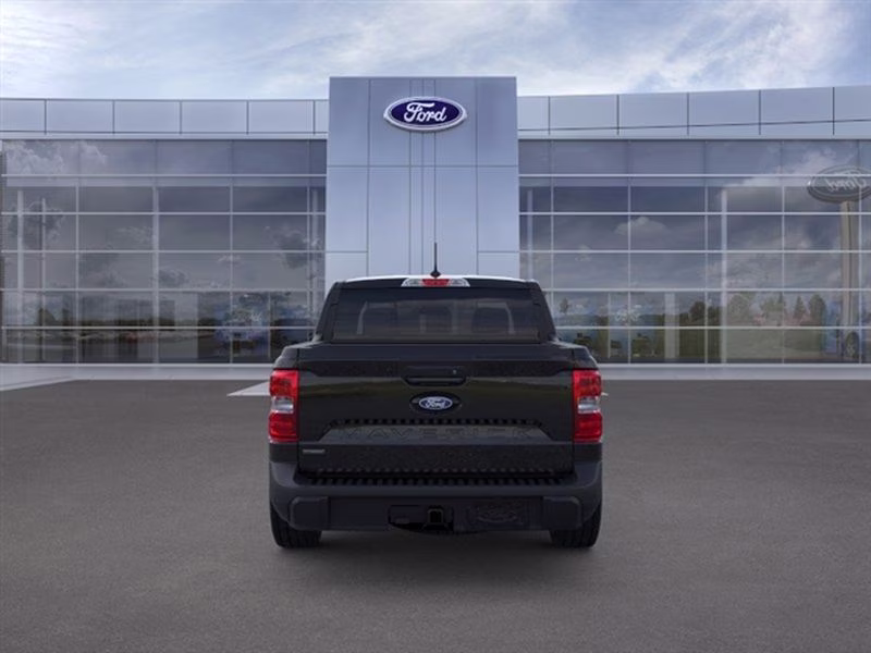 2026 Shadow Black Ford Maverick XLT AWD Truck