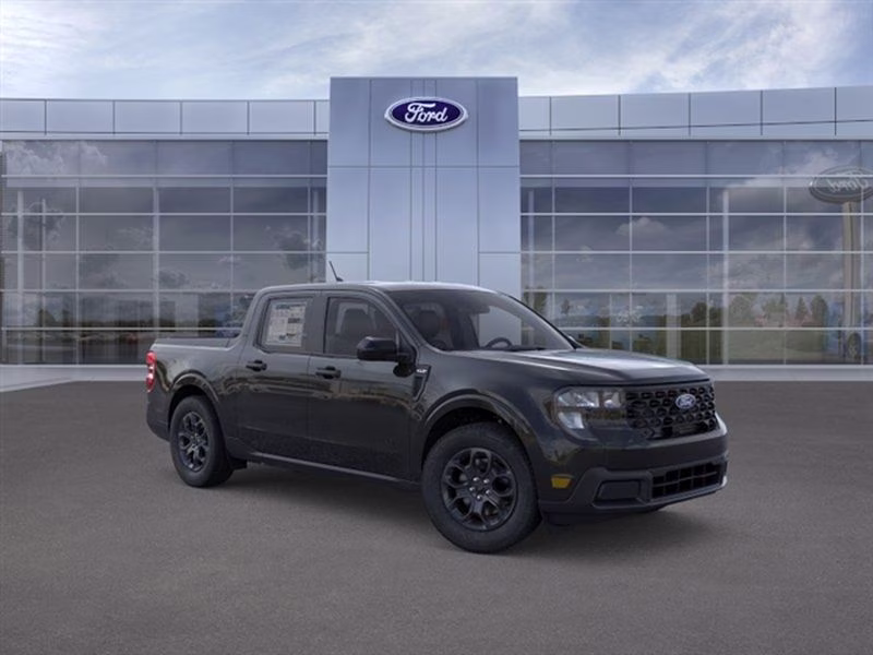 2026 Shadow Black Ford Maverick XLT AWD Truck