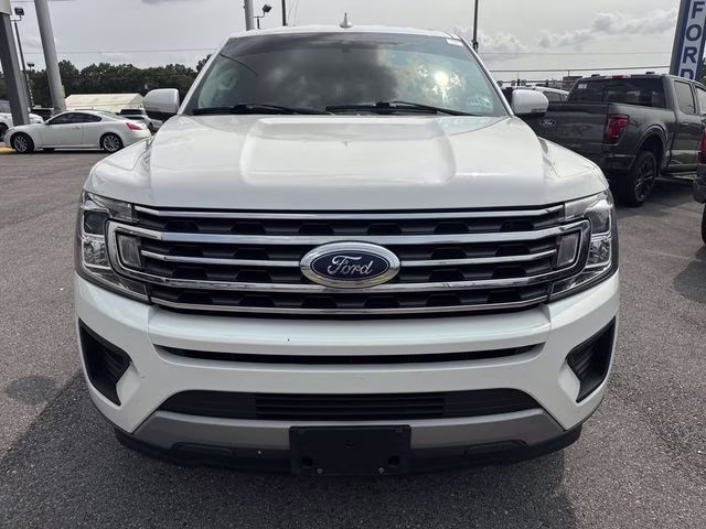 2021 White Metallic Ford Expedition Max XLT RWD SUV