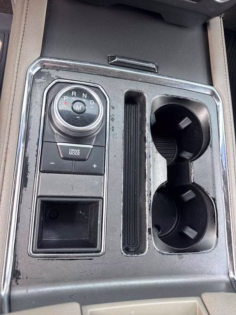 2021 White Metallic Ford Expedition Max XLT RWD SUV