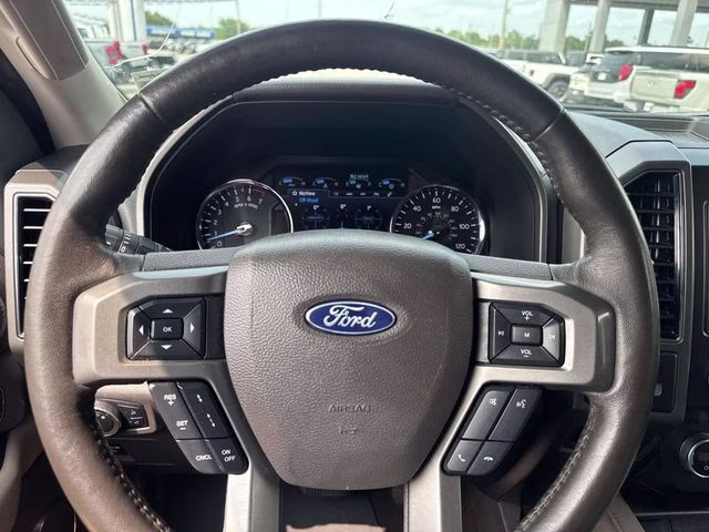 2021 White Metallic Ford Expedition Max XLT RWD SUV