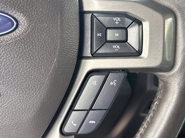 2021 White Metallic Ford Expedition Max XLT RWD SUV