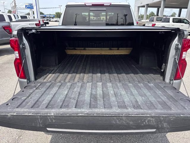 2024 Sterling Gray Metallic Chevrolet Silverado 1500 RST 4X4 Truck