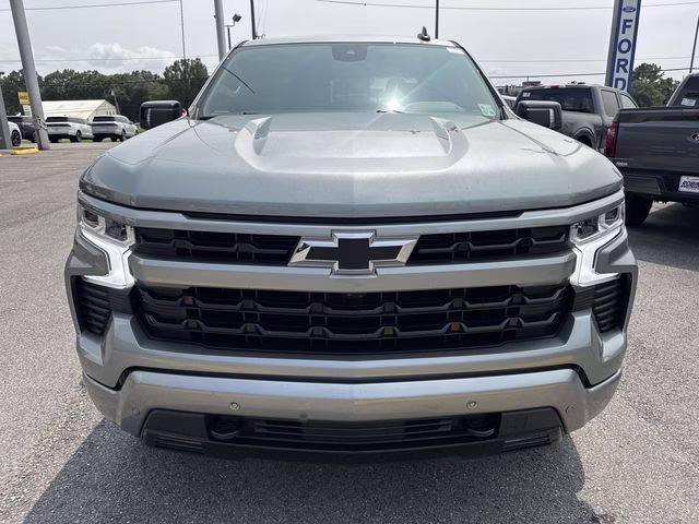 2024 Sterling Gray Metallic Chevrolet Silverado 1500 RST 4X4 Truck