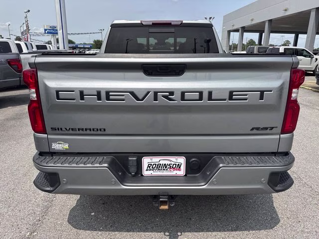 2024 Sterling Gray Metallic Chevrolet Silverado 1500 RST 4X4 Truck