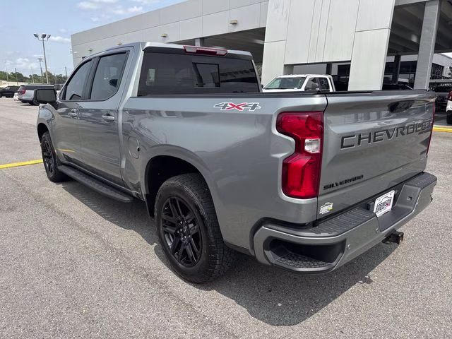 2024 Sterling Gray Metallic Chevrolet Silverado 1500 RST 4X4 Truck