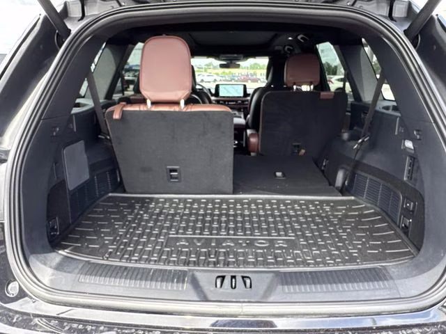 2025 Black Metallic Lincoln Aviator Reserve RWD SUV