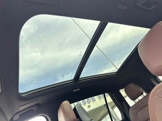 2025 Black Metallic Lincoln Aviator Reserve RWD SUV