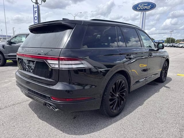 2025 Black Metallic Lincoln Aviator Reserve RWD SUV