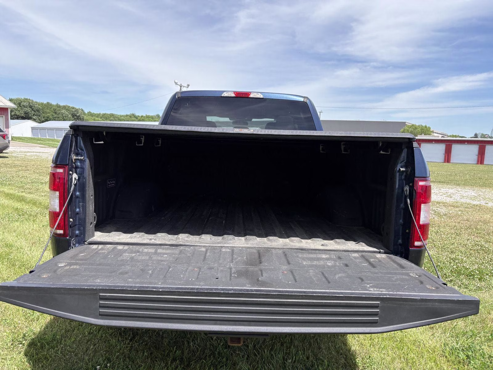 2018 Blue Jeans Ford F-150 XLT 4X4 Truck