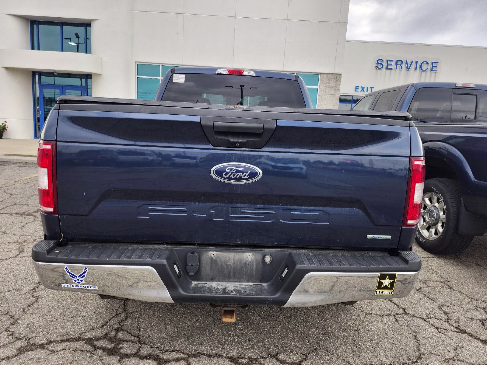 2018 Blue Jeans Ford F-150 XLT 4X4 Truck