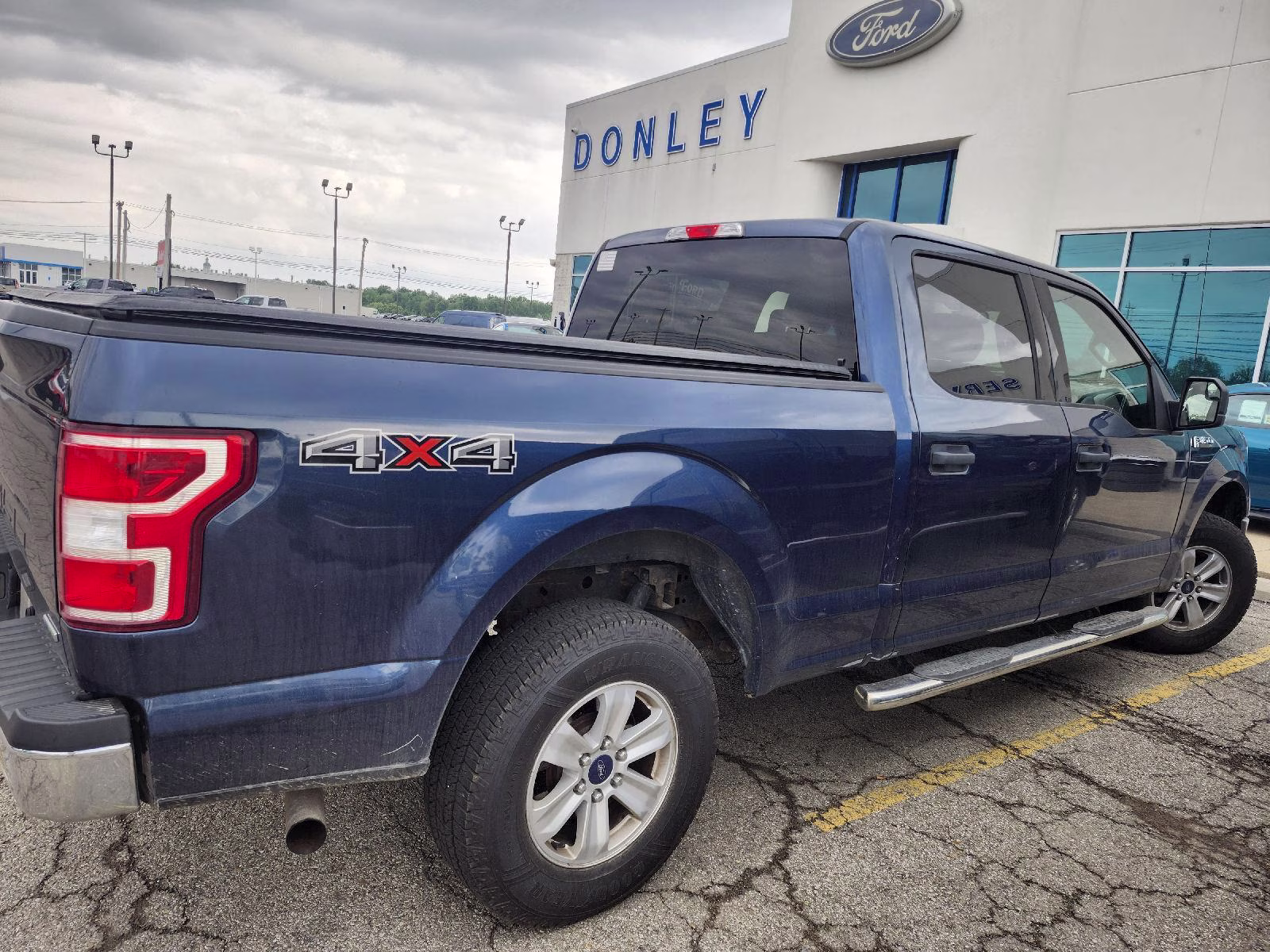2018 Blue Jeans Ford F-150 XLT 4X4 Truck