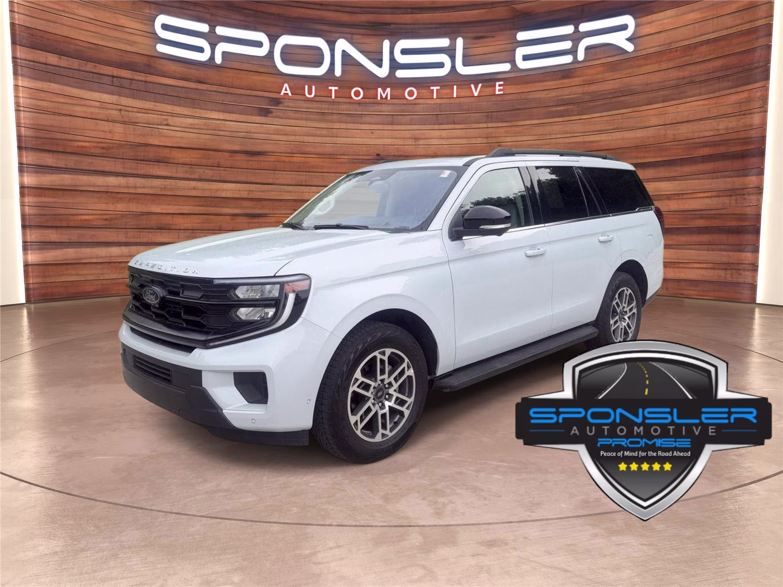 2025 Space Silver Ford Expedition Active 4X4 SUV