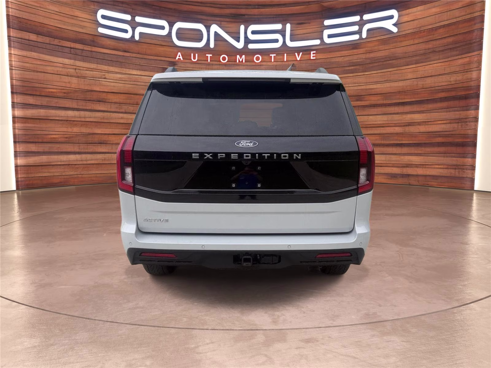 2025 Space Silver Ford Expedition Active 4X4 SUV