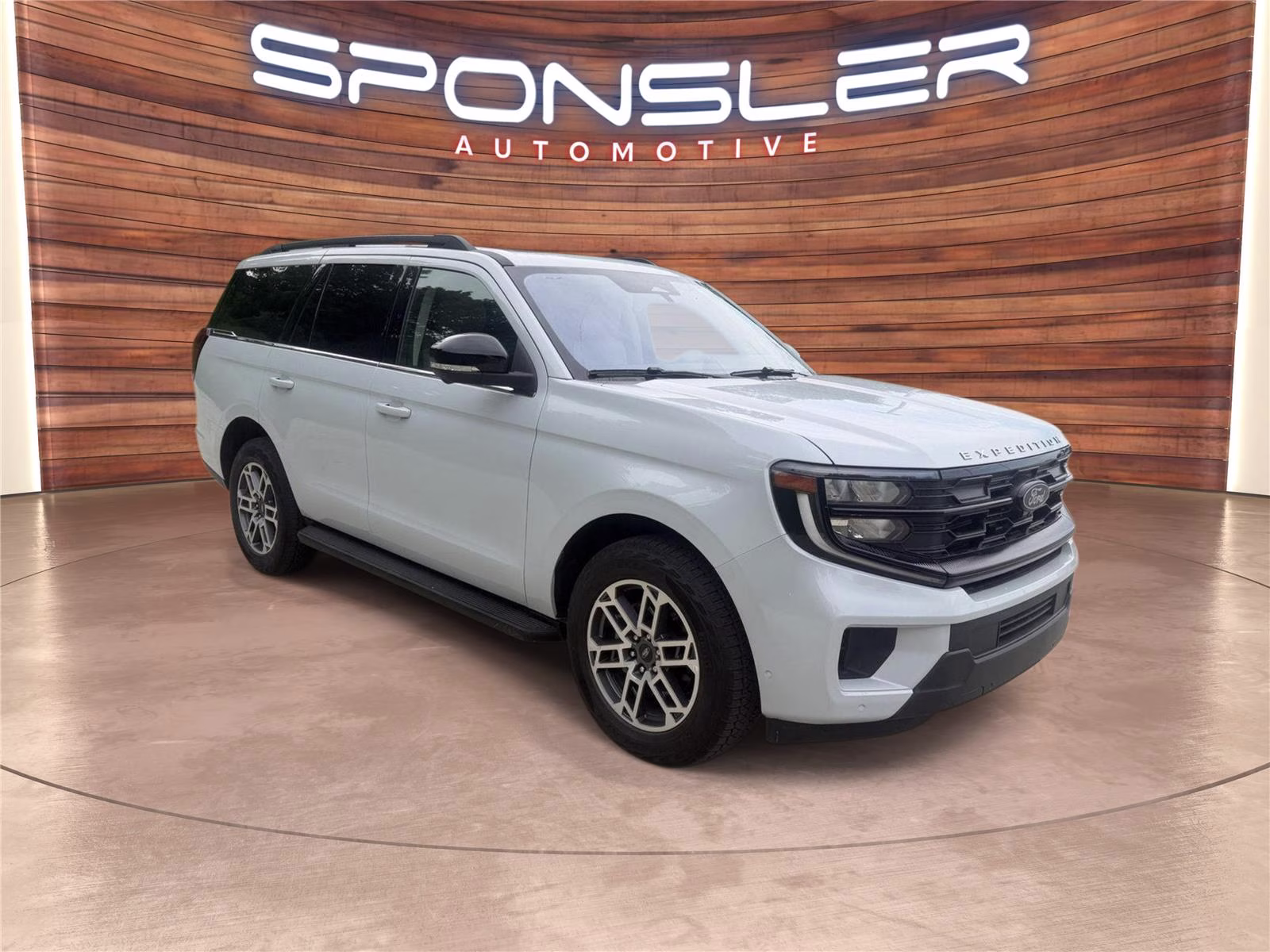 2025 Space Silver Ford Expedition Active 4X4 SUV