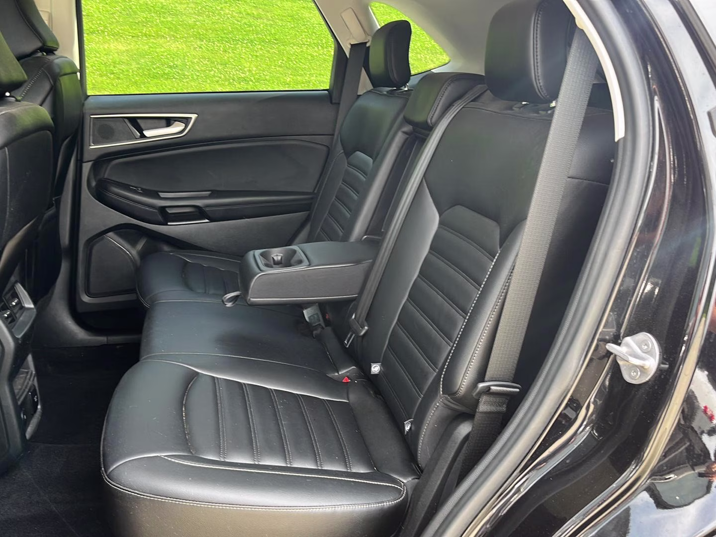 2023 Agate Black Ford Edge SEL AWD SUV