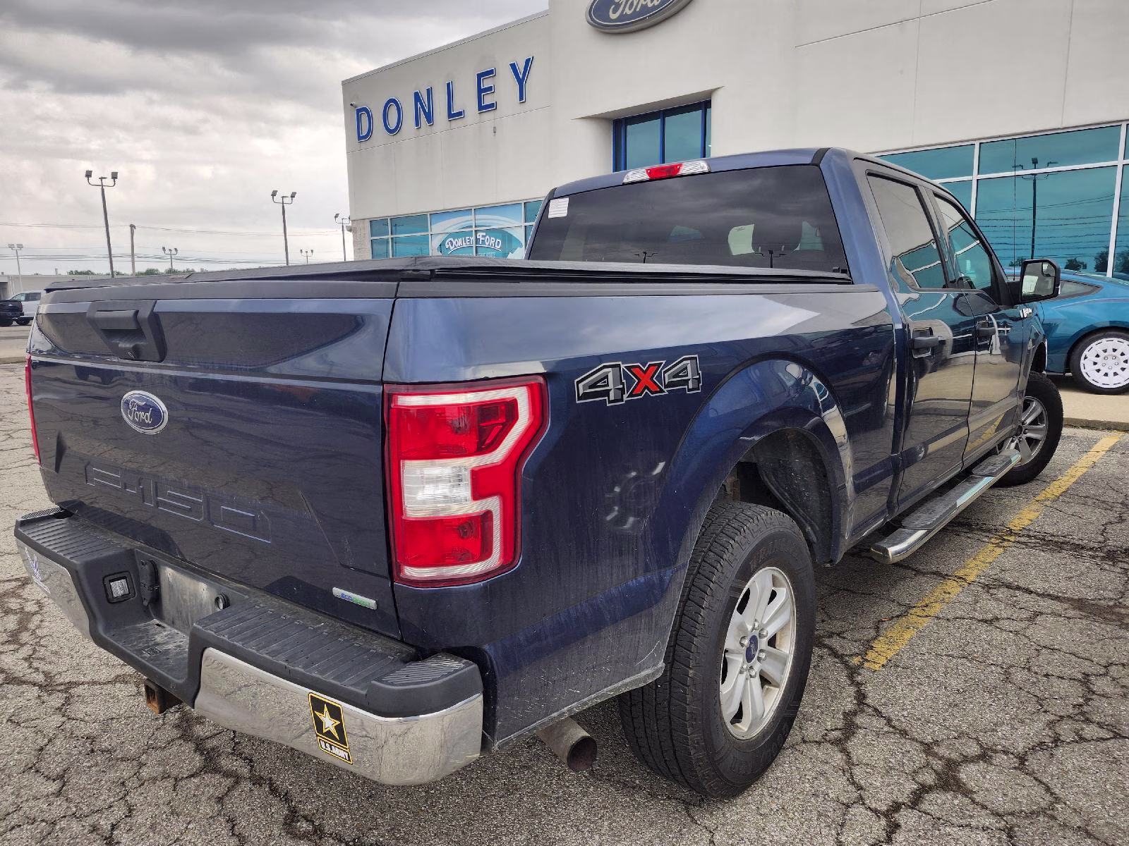 2018 Blue Jeans Ford F-150 XLT 4X4 Truck