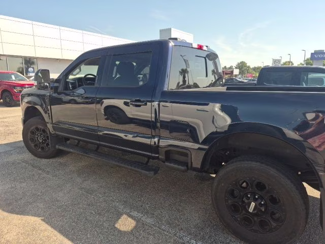 2024 Blue Metallic Ford Super Duty F-250 SRW Lariat 4X4 Truck
