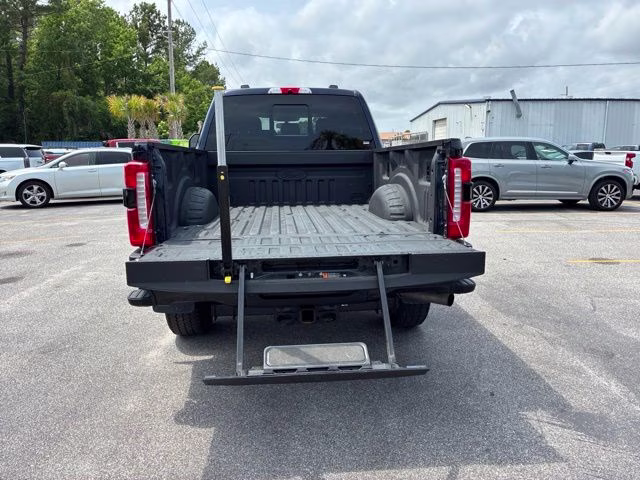 2024 Blue Metallic Ford Super Duty F-250 SRW Lariat 4X4 Truck