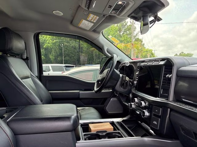 2024 Blue Metallic Ford Super Duty F-250 SRW Lariat 4X4 Truck