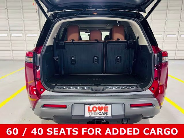 2026 Scarlet Ember/Super Black Nissan Pathfinder Platinum FWD SUV