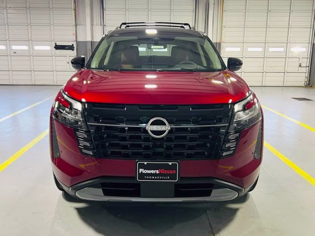 2026 Scarlet Ember/Super Black Nissan Pathfinder Platinum FWD SUV