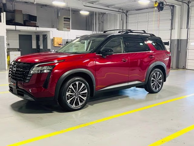 2026 Scarlet Ember/Super Black Nissan Pathfinder Platinum FWD SUV