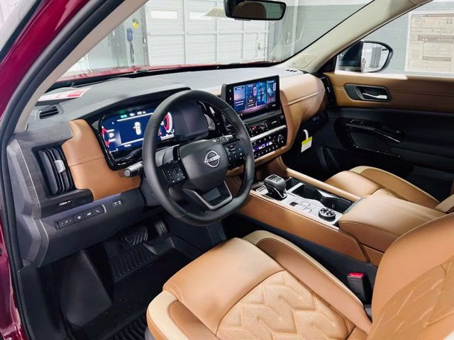 2026 Scarlet Ember/Super Black Nissan Pathfinder Platinum FWD SUV