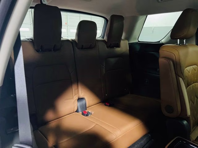 2026 Scarlet Ember/Super Black Nissan Pathfinder Platinum FWD SUV