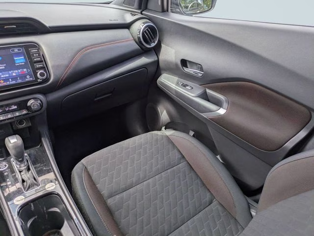 2024 Gun Metallic Nissan Kicks SR FWD SUV