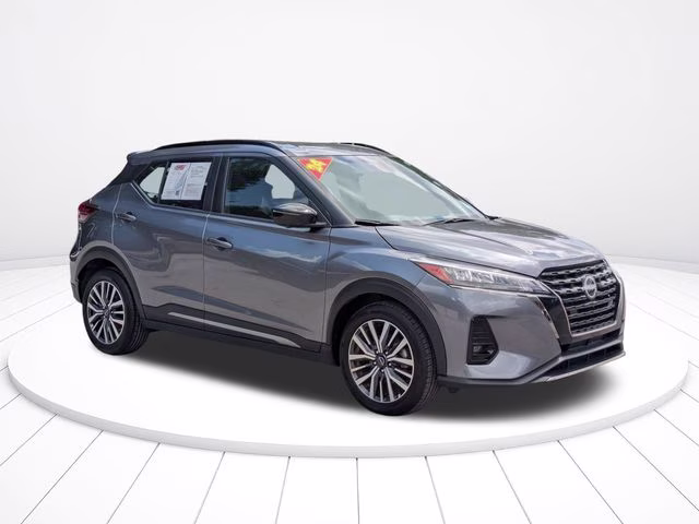 2024 Gun Metallic Nissan Kicks SR FWD SUV
