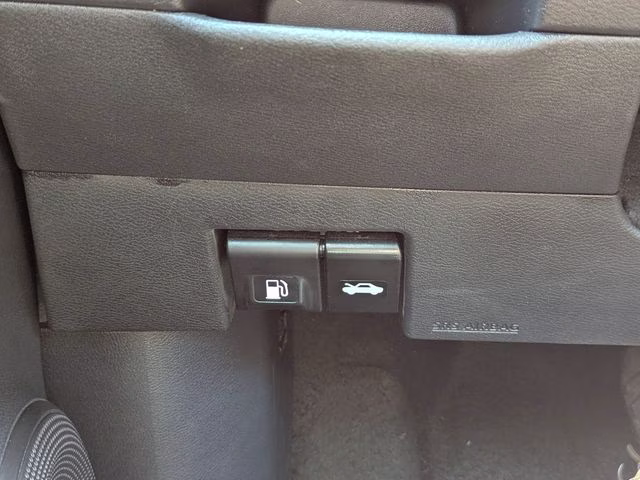 2024 Gun Metallic Nissan Kicks SR FWD SUV