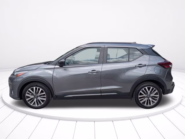 2024 Gun Metallic Nissan Kicks SR FWD SUV