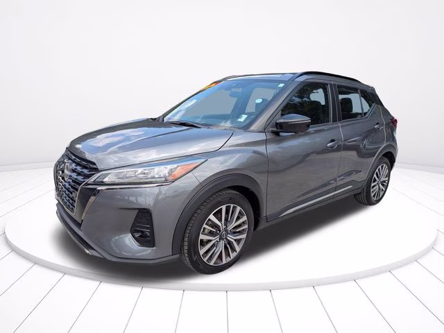 2024 Gun Metallic Nissan Kicks SR FWD SUV
