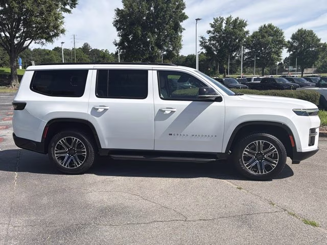 2026 Bright White Clearcoat Jeep Grand Wagoneer RWD SUV