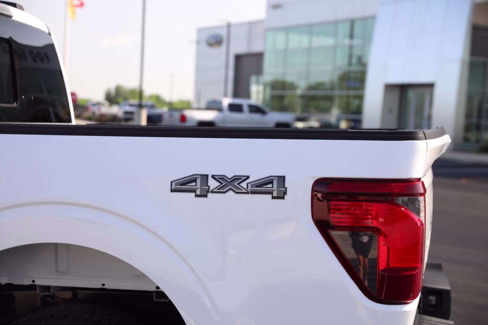 2026 Oxford White Ford F-150 XLT 4X4 Truck