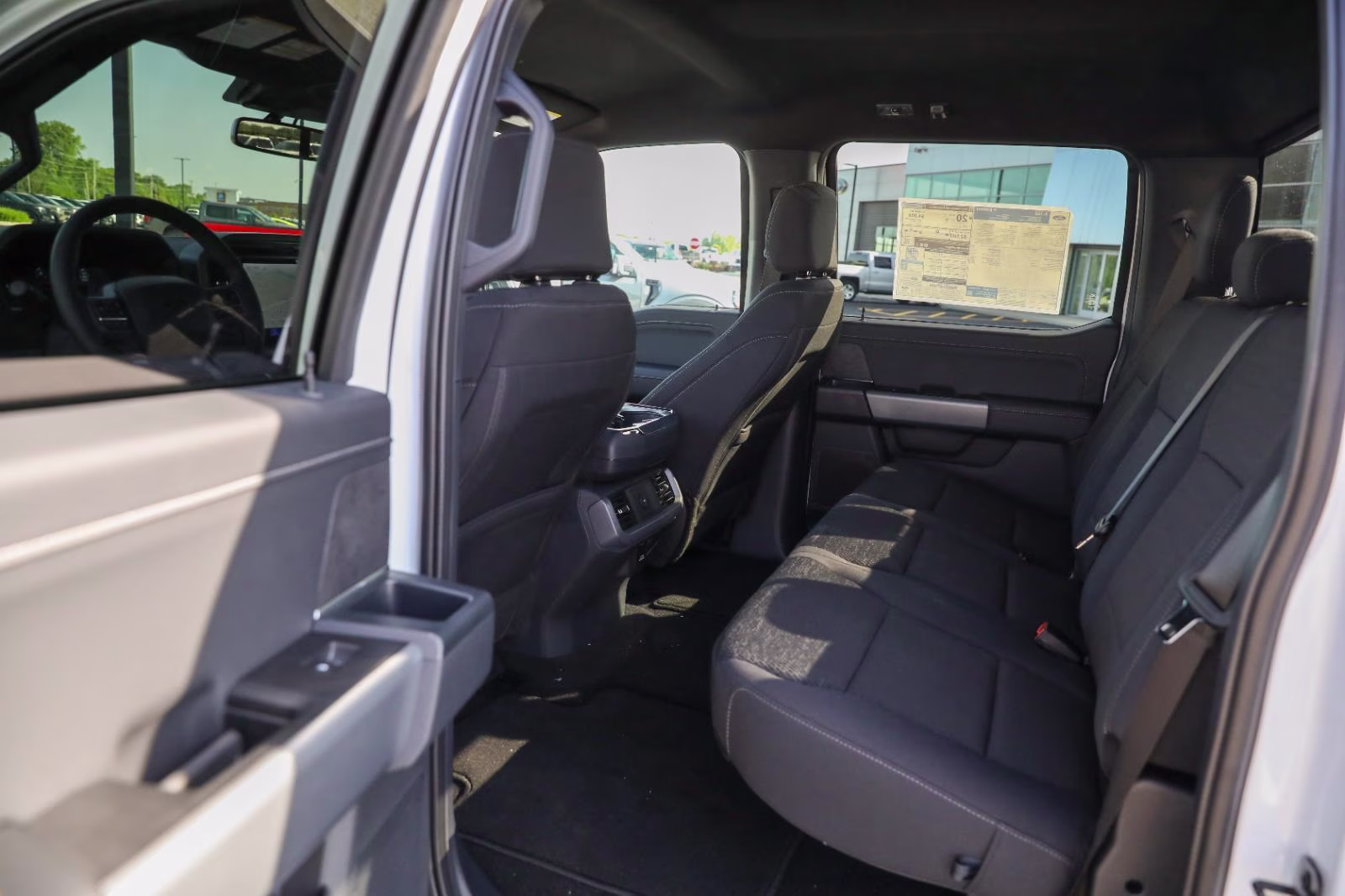 2026 Oxford White Ford F-150 XLT 4X4 Truck