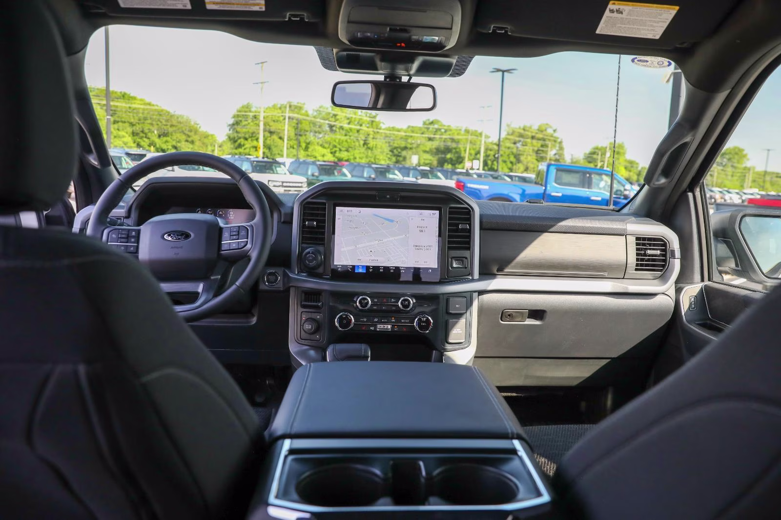 2026 Oxford White Ford F-150 XLT 4X4 Truck