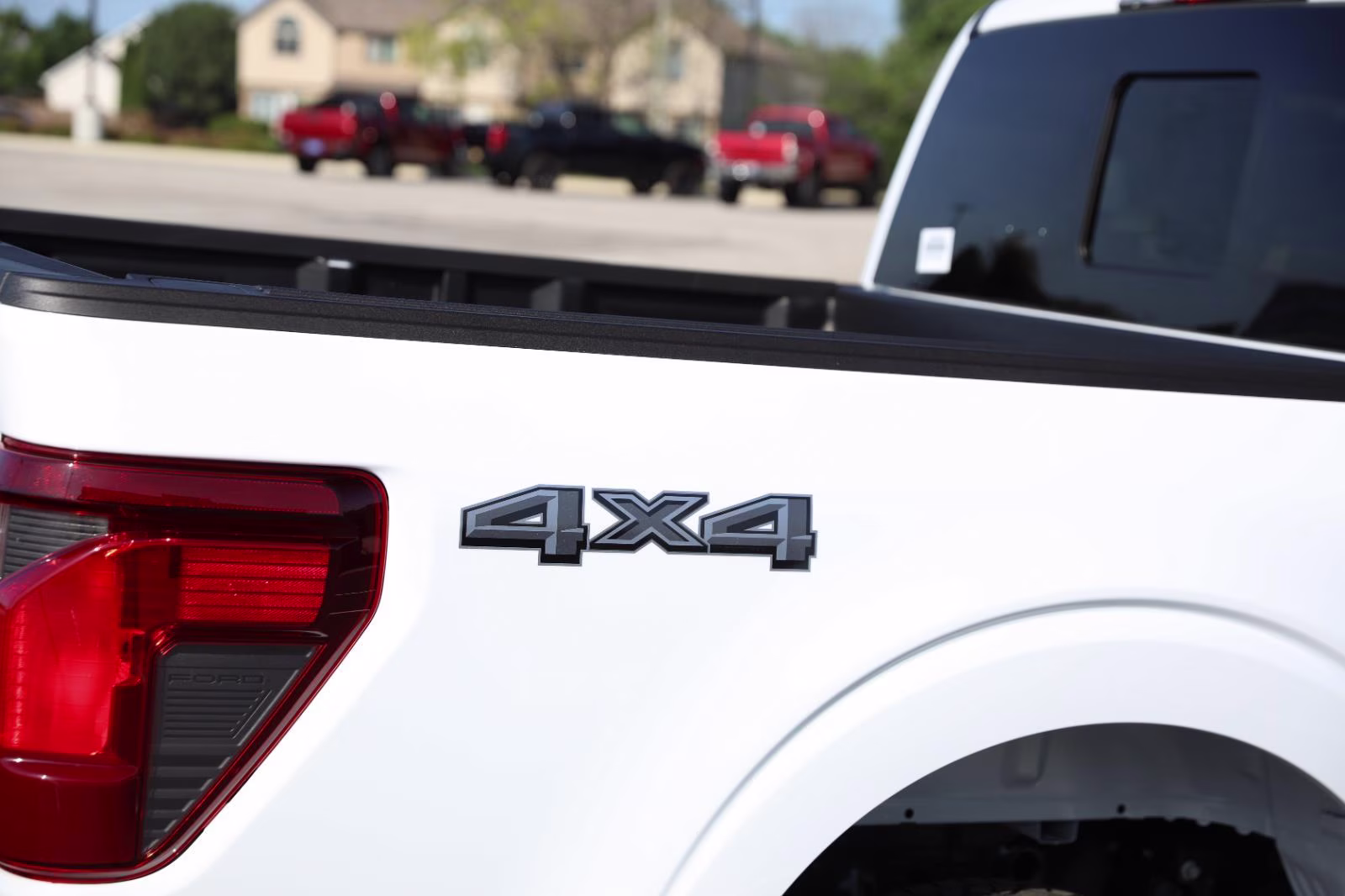 2026 Oxford White Ford F-150 XLT 4X4 Truck